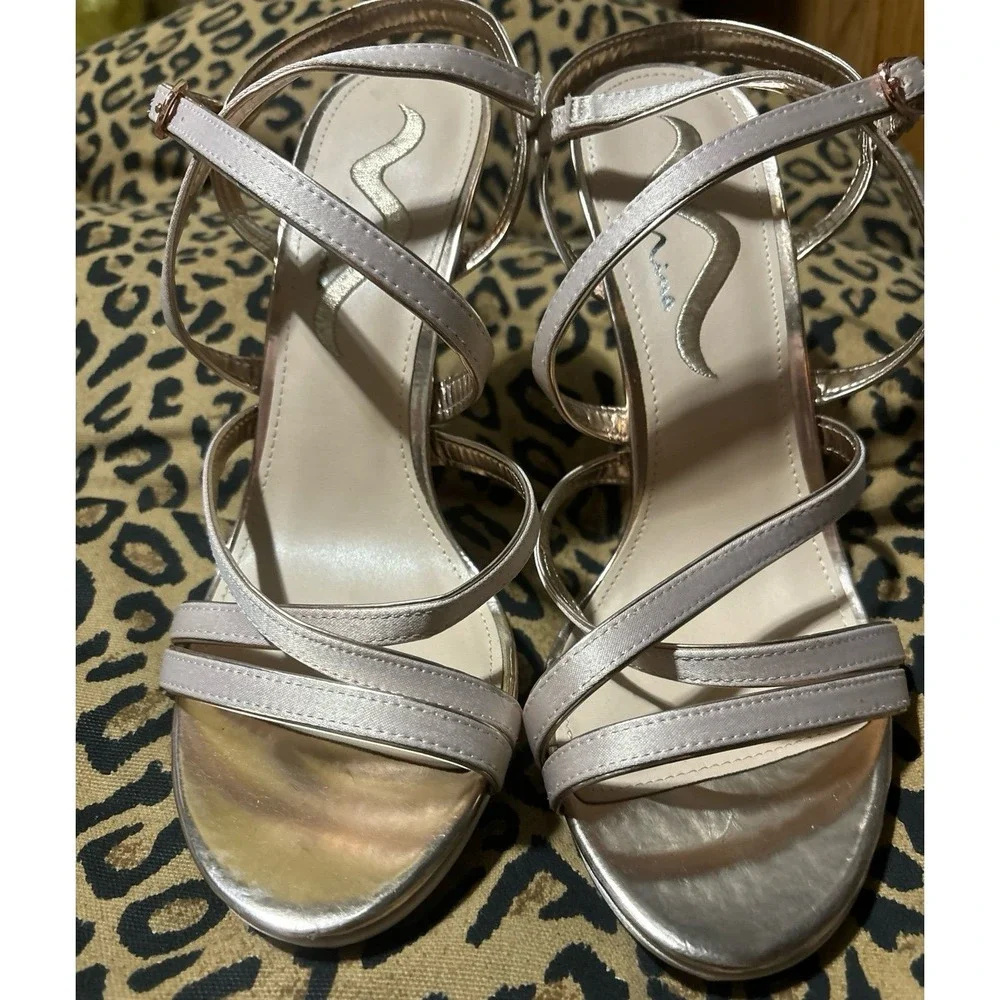 Nina Blush Pink & Rose Gold Formal Strappy Stiletto Sandals Heels,‎ 9.5
